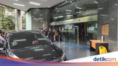 Kejagung Geledah Kantor Ombudsman, Bawa Bukti Satu Boks Terkait Kasus Suap Migor