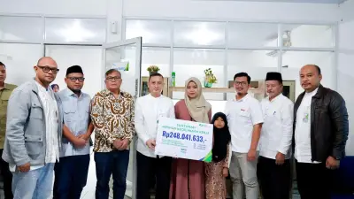 Keluarga Sopir Truk Korban Kecelakaan Kerja Terima Santunan Rp248 Juta dari BPJS Ketenagakerjaan