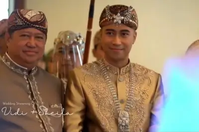 Keluarga Vidi Aldiano Jalani Lebaran Pertama Tanpa Kehadiran Sang Penyanyi