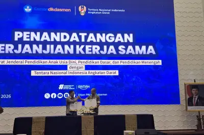 Kemendikdasmen Gandeng TNI untuk Revitalisasi Sekolah di Sumatera