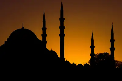 Malam Lailatul Qadar: Keutamaan dan Waktu Kemunculannya di Bulan Ramadhan