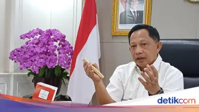 Mendagri Tito Karnavian: WFH 1 Hari Per Pekan Tak Ganggu Pemerintahan