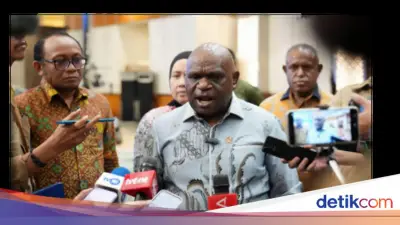 MenHAM Kutuk Penyiraman Air Keras ke Aktivis KontraS, Minta Polisi Usut Tuntas