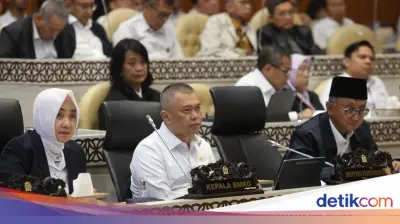 Menhub Ungkap Dua Faktor Utama Penyebab Tiket Pesawat Mahal