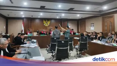 Nadiem Ceritakan Awal Mula Dirikan Gojek di Sidang Kasus Chromebook