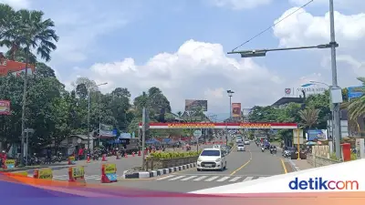 One Way Arah Jakarta Dimulai, Kendaraan ke Puncak Bogor Dialihkan