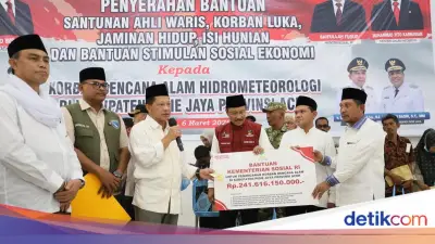 Pemerintah Salurkan Bansos Rp 878,6 M untuk Korban Bencana di Sumatera
