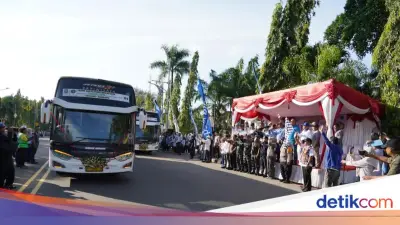 Pemkot Cilegon Berangkatkan 50 Bus Antar 2.000 Pemudik Pulang Kampung