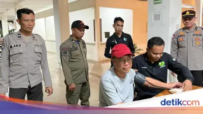 Pemudik Nikmati Cek Tensi Darah Gratis di Posyan Operasi Ketupat Musi 2026