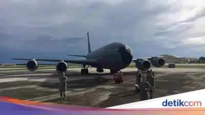 Pesawat Tanker AS Jatuh di Irak Barat, 4 Awak Tewas dalam Insiden Udara