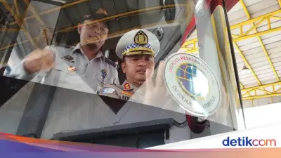 Polisi dan Dishub Depok Gelar Ramp Check Bus Mudik di Terminal Jatijajar