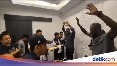 Polisi Gagalkan Aksi Penipuan Black Dollar oleh Warga Negara Liberia di Jakarta Barat