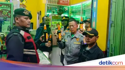Polisi Sita 20 Botol Miras Ilegal dalam Patroli Pasca-Lebaran di Puncak Bogor