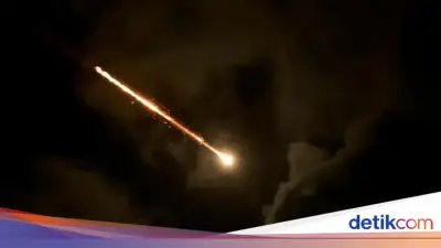 Rudal Balistik Iran Hantam Pangkalan Militer Terbesar AS di Qatar, Tanpa Korban Jiwa