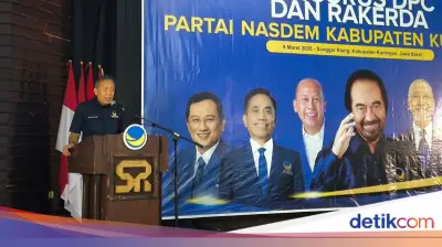 Saan Mustopa Arahkan Kader NasDem Kuningan untuk Target Tiga Besar Pemilu 2029