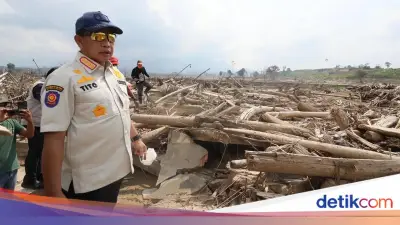 Satgas PRR Percepat Pembersihan Lumpur dan Rehabilitasi Sawah Pascabencana Sumatera