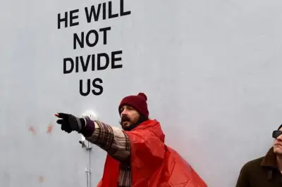 Shia LaBeouf Sebut Hukuman Penjara Sebagai 'Petualangan' di Tengah Kasus Penyerangan