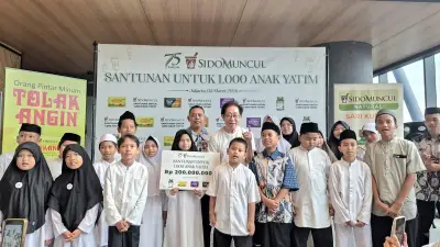 Sido Muncul Salurkan Santunan Rp200 Juta untuk 1.000 Anak Yatim di Ramadan