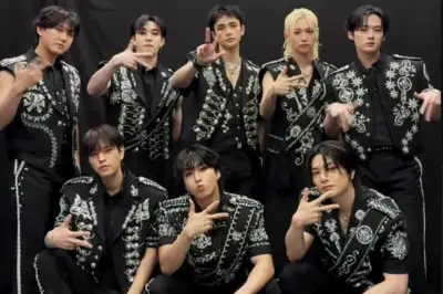 Stray Kids Rilis Lagu 'Star, Light (Stay)' untuk Rayakan 8 Tahun Debut