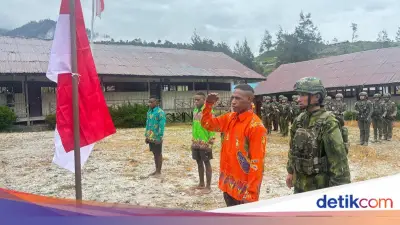 Tiga Mantan Anggota OPM di Puncak Papua Nyatakan Ikrar Kembali ke NKRI