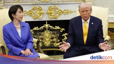 Trump Singgung Pearl Harbor Saat Bertemu PM Jepang, Takaichi Tampak Tidak Nyaman
