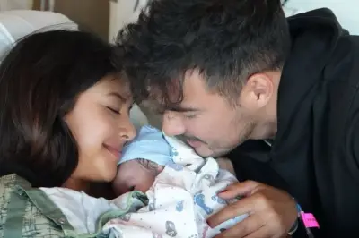 Tyler Bigenho Puji Aurelie Moeremans Sebagai Superwoman Usai Kelahiran Putra Pertama