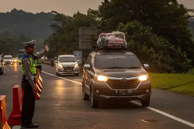 Volume Kendaraan di Tol Jabodetabek Mulai Meningkat Menjelang Libur Lebaran 2026
