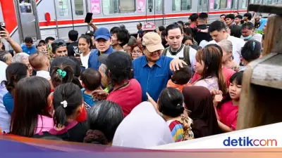 Warga Bantaran Rel Senen Ceritakan Tawaran Prabowo Pindah ke Rusun Adhfar Aulia Syuhada