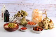 7 Kuliner Timur Tengah dan Sekitarnya untuk Ganti Ketupat dan Opor