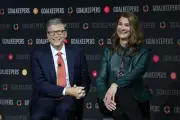 Bill Gates Akui Dua Kali Berselingkuh Saat Menikah dengan Melinda