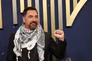 Javier Bardem Serukan 'Bebaskan Palestina' di Panggung Oscar 2026