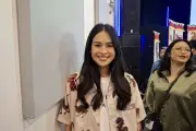 Maudy Ayunda Ungkap Reaksi Suami Saat Nonton Film Para Perasuk di Sundance