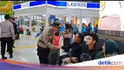 Polda Metro Jaya Gelar Patroli Dialogis di Stasiun Gambir untuk Jamin Keamanan Mudik Lebaran 2026