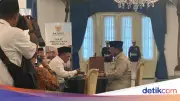 Prabowo dan Para Menteri Bayar Zakat di Istana Negara Jelang Lebaran