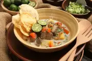 Resep Soto Betawi dengan Daging Sapi, Sajian Istimewa untuk Lebaran