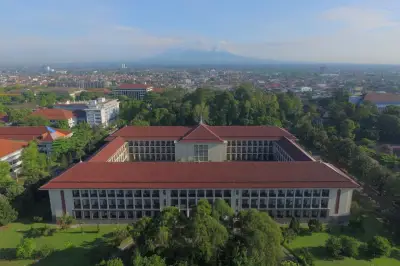 4 Program Studi FIB UGM Masuk 150-200 Terbaik Dunia Versi QS WUR
