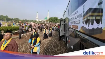 445 Jemaah Haji Berangkat dari Kabupaten Bogor, Termuda Usia 17 Tahun