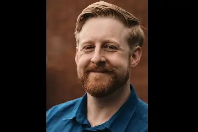 Aktor Irlandia Michael Patrick Meninggal Dunia di Usia 35 Tahun