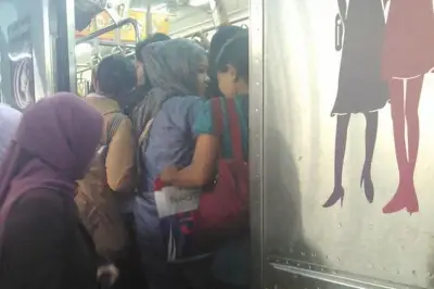 Alasan Gerbong Khusus Perempuan KRL dan LRT Ditempatkan di Belakang