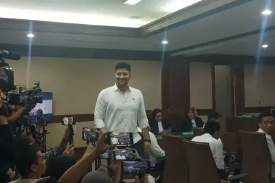 Ammar Zoni Divonis 7 Tahun Penjara dan Denda Rp1 Miliar