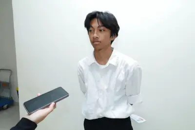 Cerita Pasha, Penyandang Tunarungu Ikut UTBK 2026 di Unair