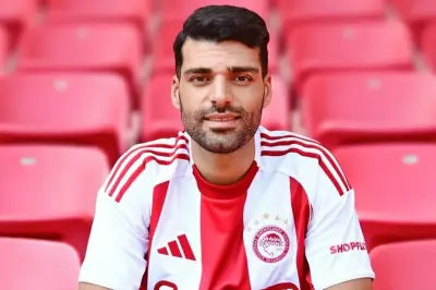 Hoaks! Mehdi Taremi Tinggalkan Olympiacos untuk Perang