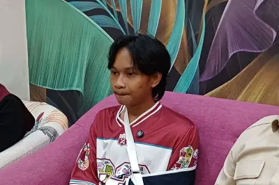 Ibunda Fajar Sadboy Hampir Pingsan, Kakak Malah Ambruk Dengar Kabar Kecelakaan