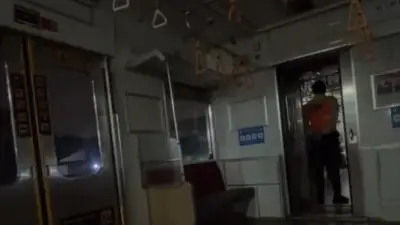 KRL Green Line Terhenti Akibat Mati Lampu di Antara Stasiun Kebayoran Lama dan Sudimara