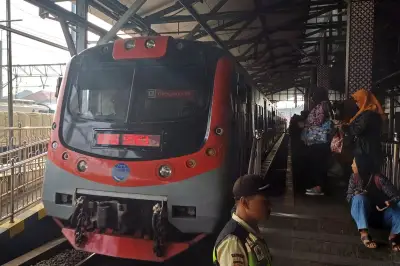 KRL Jogja-Solo Tetap Beroperasi di Hari Minggu, Jadwal Lengkap Pagi hingga Malam