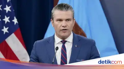 Menhan AS Disebut di Balik Mundurnya Menteri Angkatan Laut John Phelan