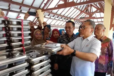 Menko Zulhas: Sekolah Bisa Protes Jika Menu MBG Tak Sesuai