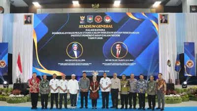 MenpanRB Bekali 1.216 Praja IPDN dengan Layanan Publik Berbasis Manusia dan AI