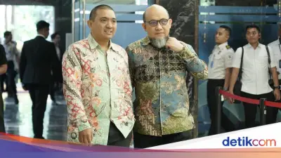 Novel Baswedan dan Haris Azhar Hadiri Pelantikan Hendarsam Marantoko sebagai Dirjen Imigrasi
