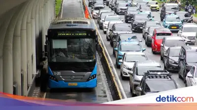 Pemprov DKI: Kajian Kenaikan Tarif TransJakarta Hal Lumrah, Subsidi Capai Rp 3,7 Triliun